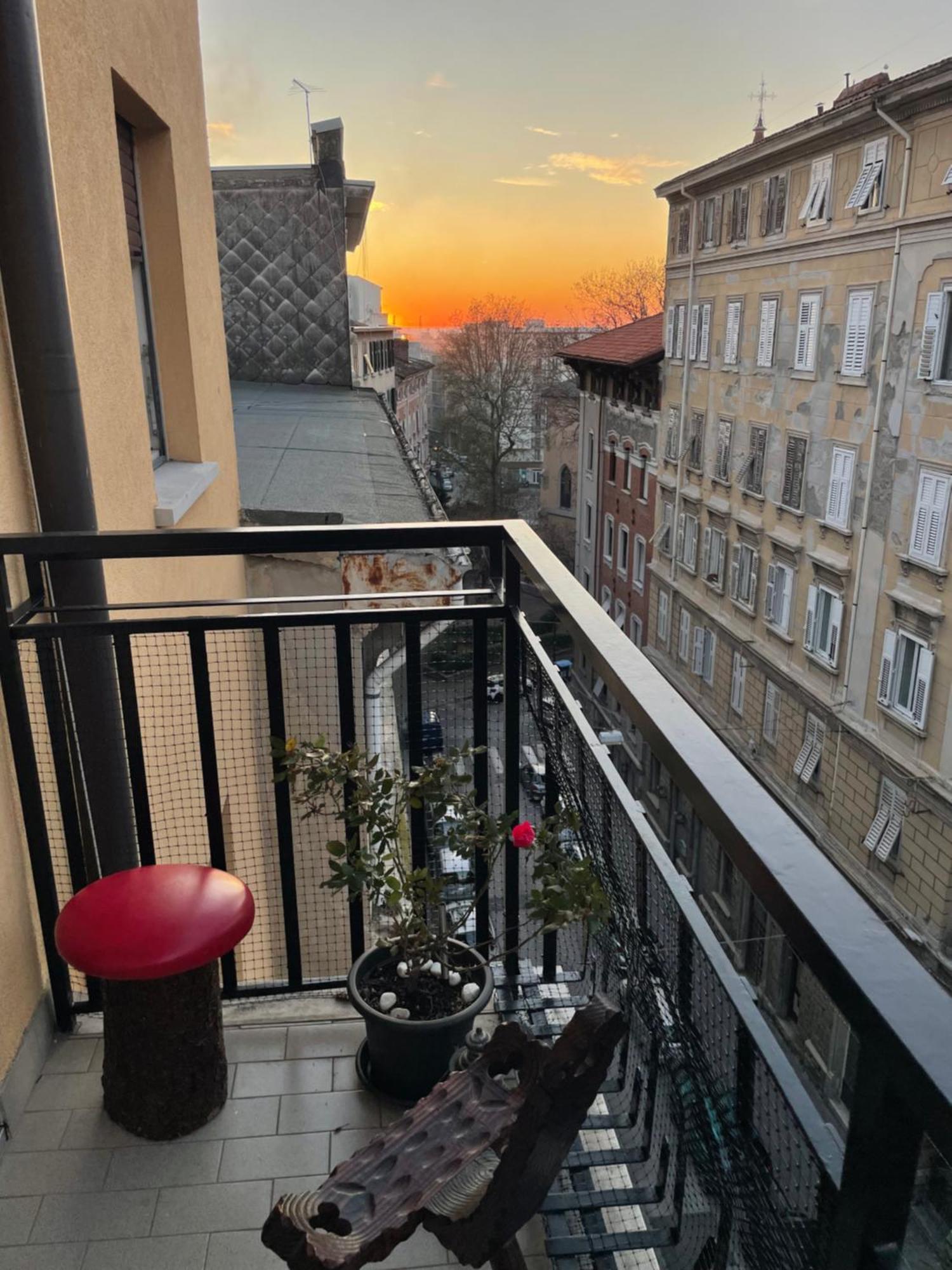 Sunway Apartment Trieste Ngoại thất bức ảnh